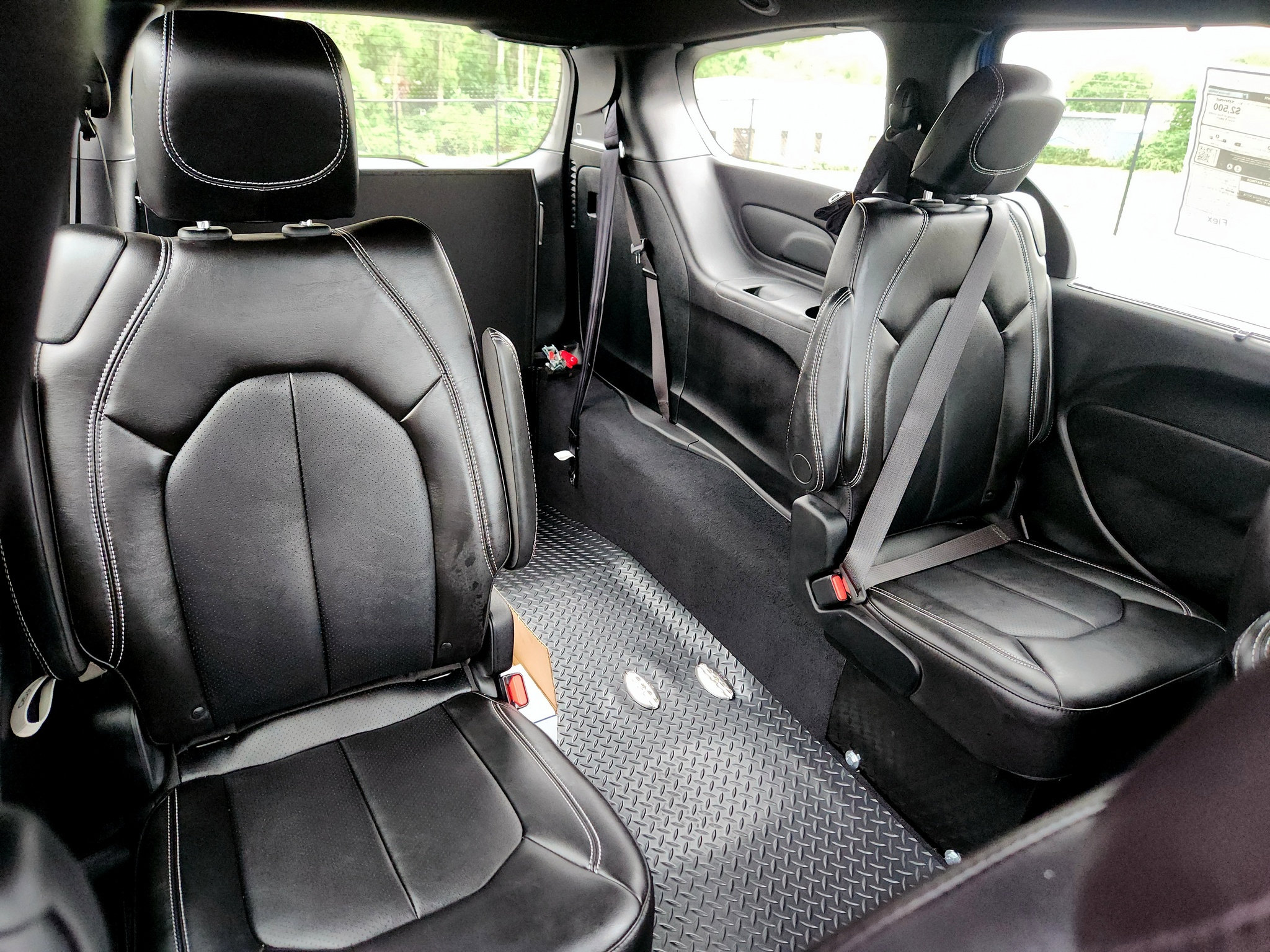 New 2027 Chrysler Pacifica Select FWD image 49