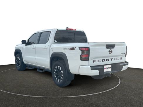 Used 2023 Nissan Frontier PRO-4X w/ Pro Convenience Package image 3