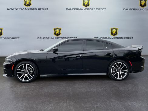 Used 2022 Dodge Charger R/T w/ Plus Group RWD image 8
