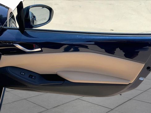 Certified 2025 MAZDA MX-5 Miata Grand Touring RWD image 19