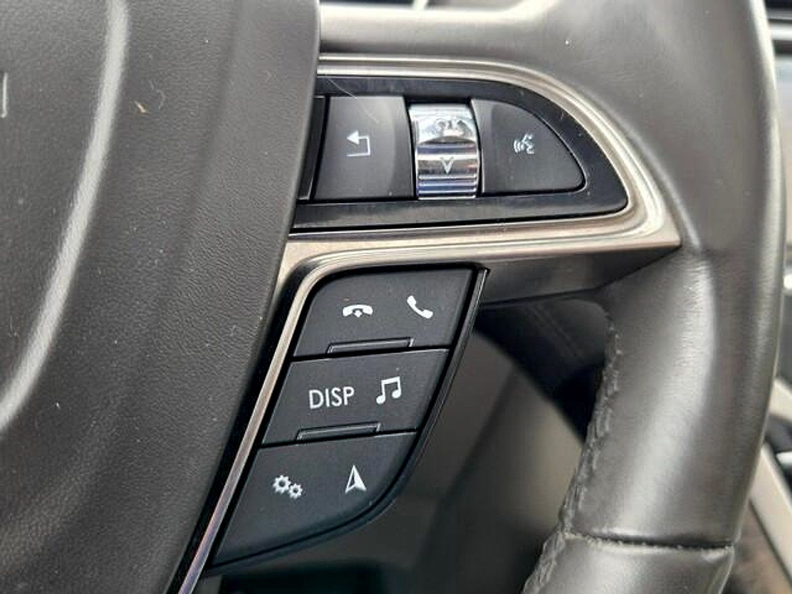 Used 2019 Lincoln Nautilus Reserve FWD image 24
