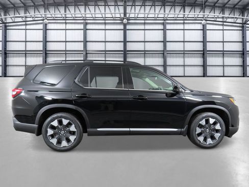 New 2026 Honda Pilot Elite image 6