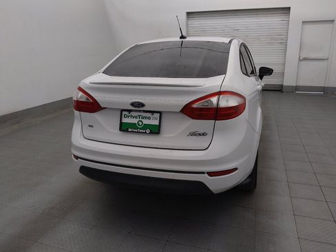 Used 2019 Ford Fiesta SE w/ Equipment Group 201A FWD image 7