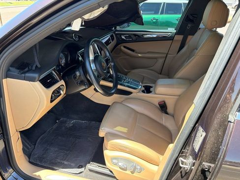 Used 2018 Porsche Macan S AWD/4WD image 9