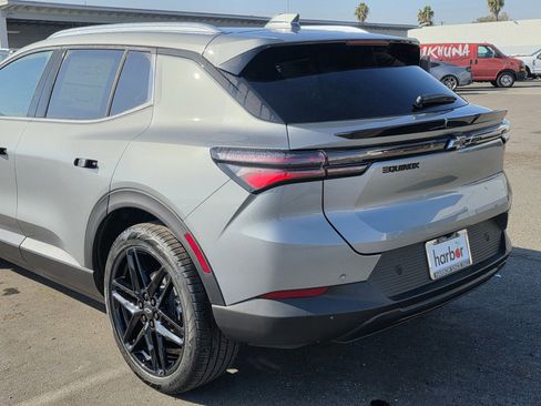 New 2026 Chevrolet Equinox EV LT w/ LPO, Blackout Package image 10