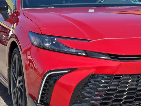 New 2026 Toyota Camry Hybrid image 9