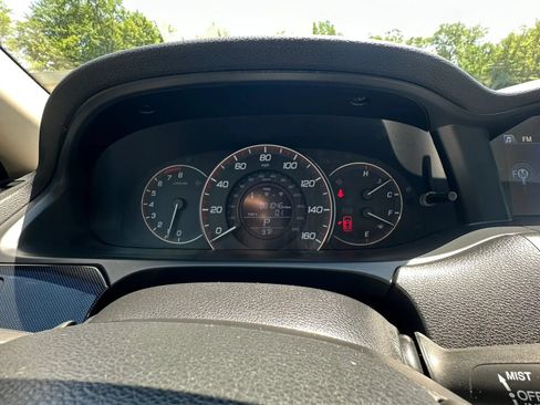 Used 2015 Honda Accord EX-L image 10