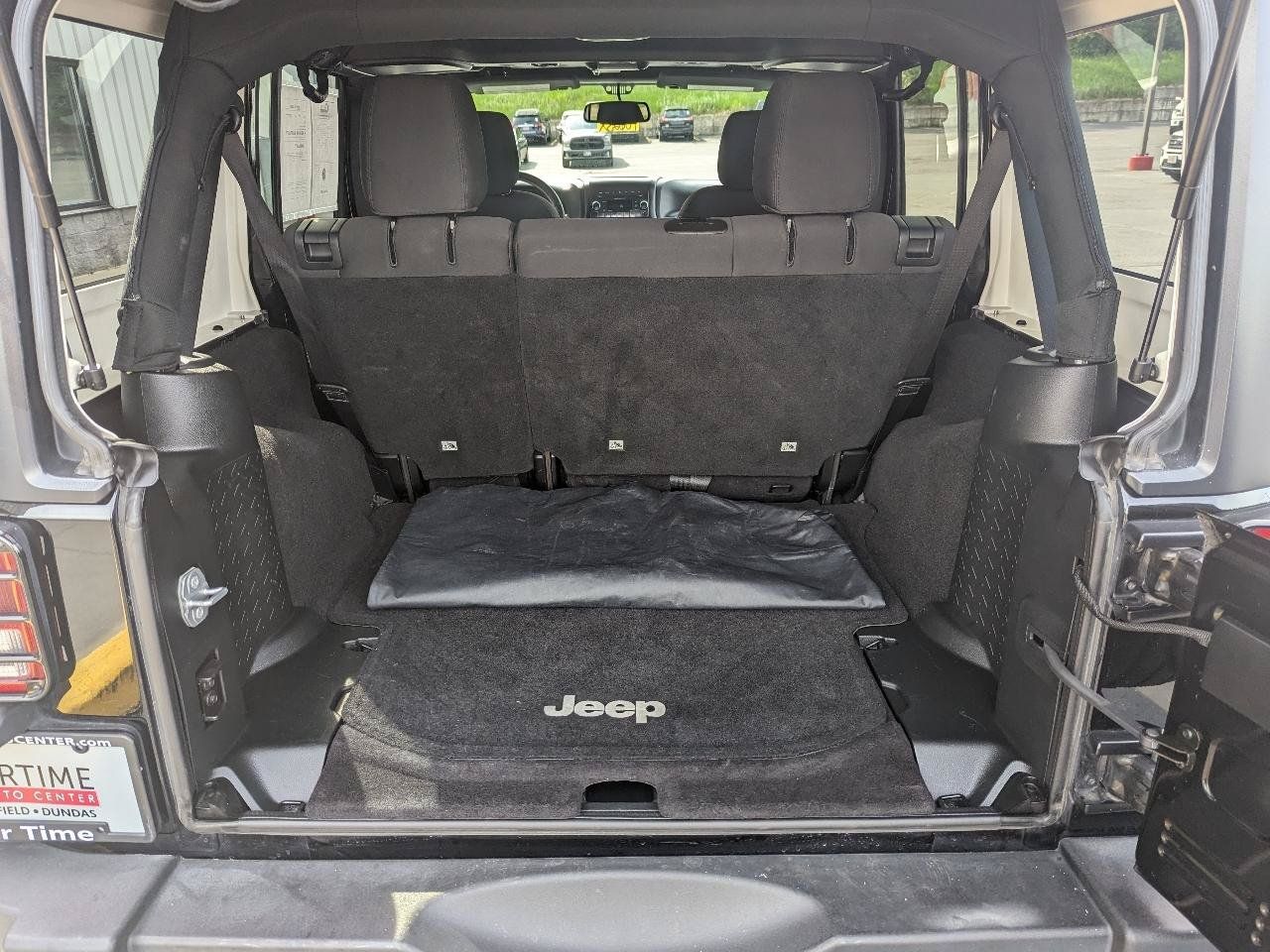 Used 2017 Jeep Wrangler Unlimited Sport w/ Quick Order Package 24S AWD/4WD image 13