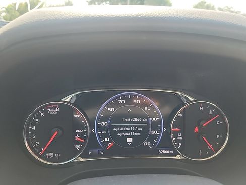 Used 2023 GMC Acadia Denali w/ Denali Ultimate Package FWD image 27