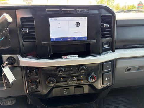 Used 2023 Ford F350 XLT w/ FX4 Off-Road Package AWD/4WD image 24