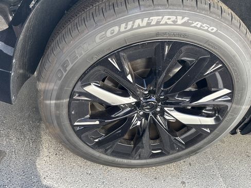 Used 2026 MAZDA CX-90 3.3 Turbo S w/ Premium Package image 12