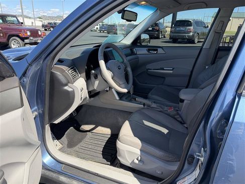 Used 2010 Subaru Forester 2.5XT Limited w/ Popular Equipment Group 4A AWD/4WD image 8