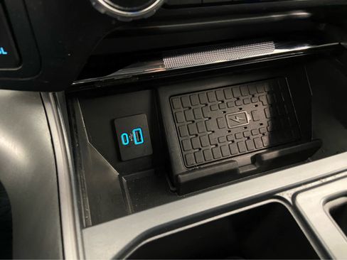 Used 2024 Ford F150 Lariat w/ Equipment Group 502A High image 48