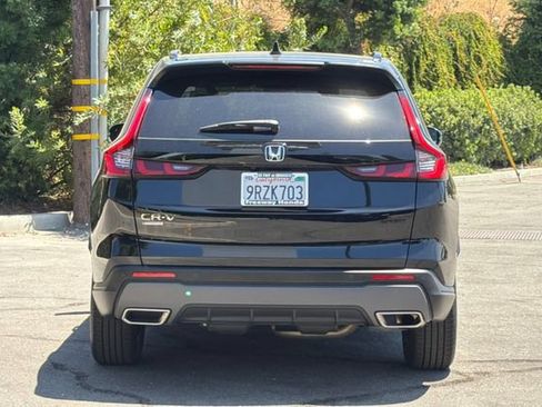 Certified 2025 Honda CR-V Sport-L image 5