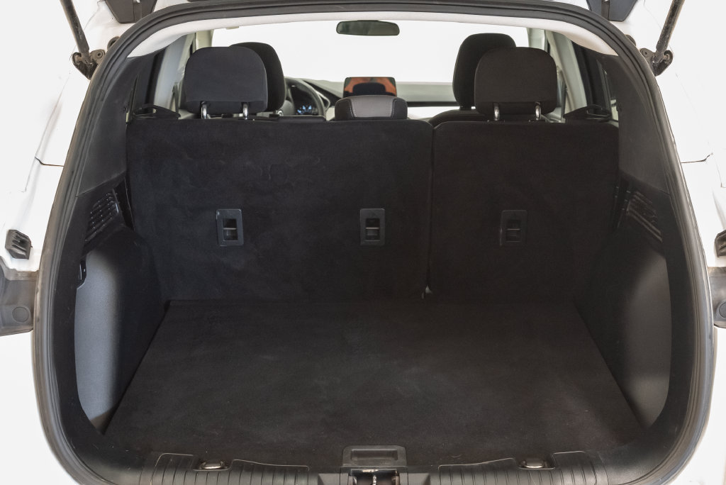 Used 2022 Ford Escape SE FWD image 34