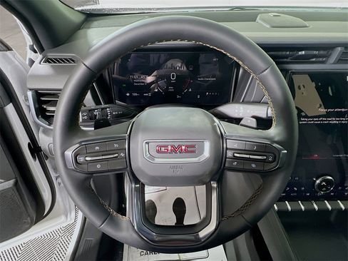 New 2026 GMC Terrain AT4 w/ Convenience Package III image 11