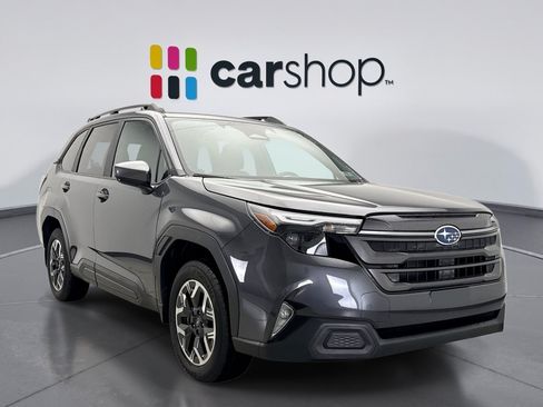 Used 2026 Subaru Forester Premium AWD/4WD image 7