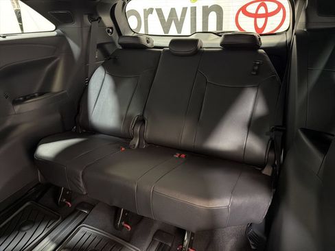 Used 2026 Toyota Sienna Limited AWD/4WD image 20