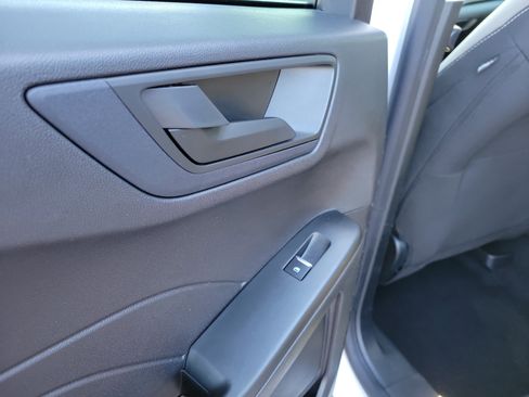 Used 2022 Ford Escape SE w/ Convenience Package image 13