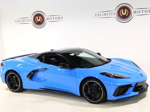 Used 2023 Chevrolet Corvette Stingray Preferred Conv w/ Battery Protection Package RWD image 36