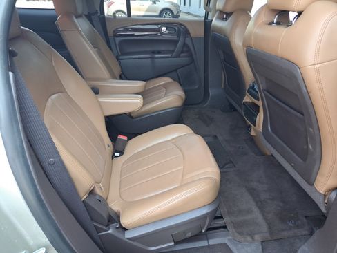 Used 2017 Buick Enclave Leather AWD/4WD image 13