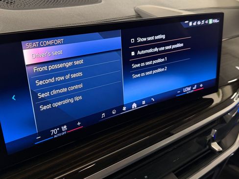 Used 2025 BMW X7 xDrive40i AWD/4WD image 35