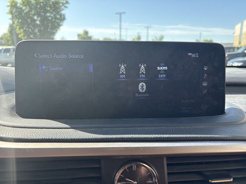 Used 2022 Lexus RX 450hL AWD w/ Premium Package image 22