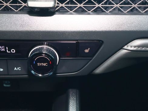 Used 2025 Honda Accord SE image 25