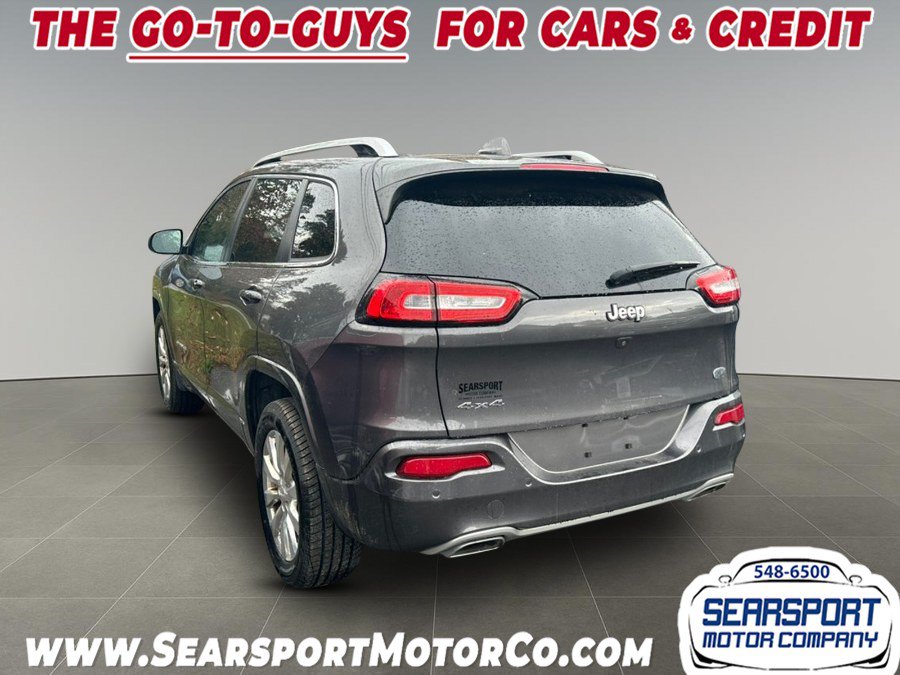 Used 2018 Jeep Cherokee Overland AWD/4WD image 4
