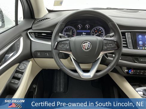 Used 2023 Buick Enclave Essence image 21