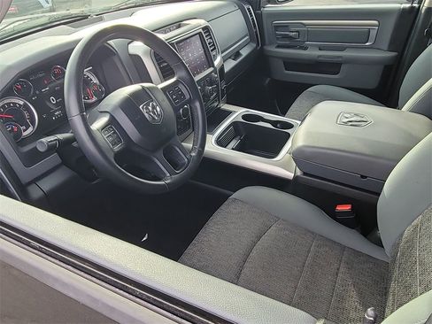 Used 2018 RAM 1500 Big Horn image 10
