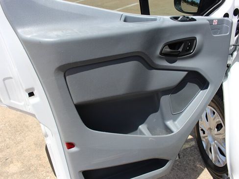 Used 2019 Ford Transit 350 XLT RWD image 27