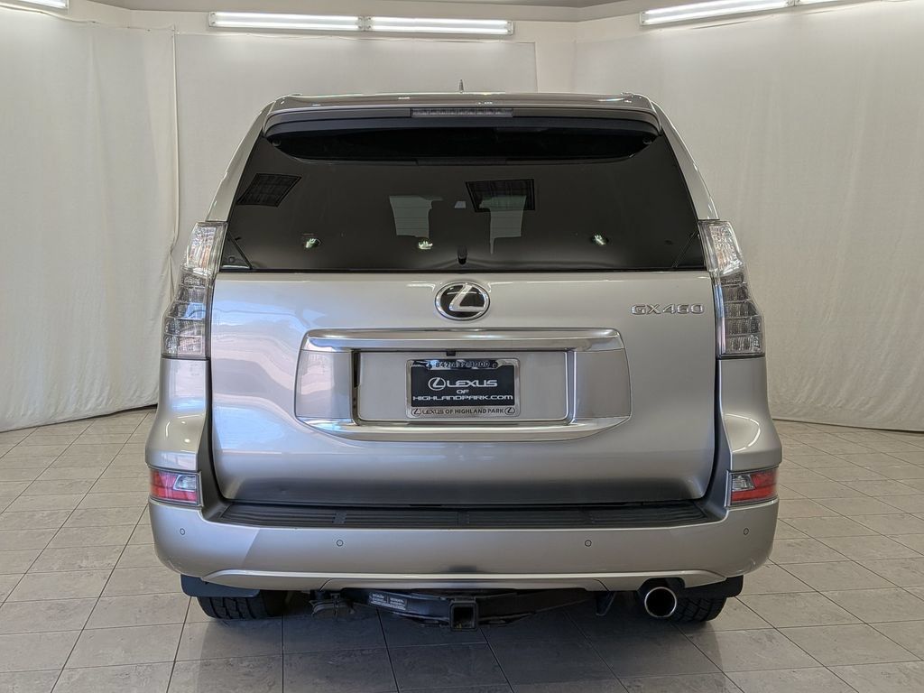 Used 2022 Lexus GX 460 Premium w/ Premium Package AWD/4WD image 8