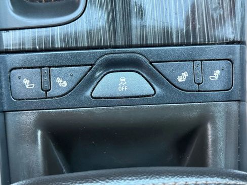 Used 2019 Chevrolet Impala LT w/ Sunroof and Spoiler Package image 26