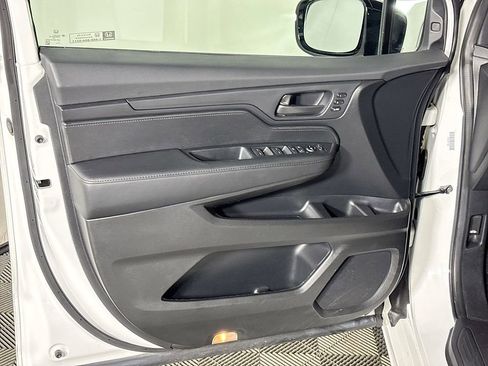 Certified 2025 Honda Odyssey Sport-L image 11
