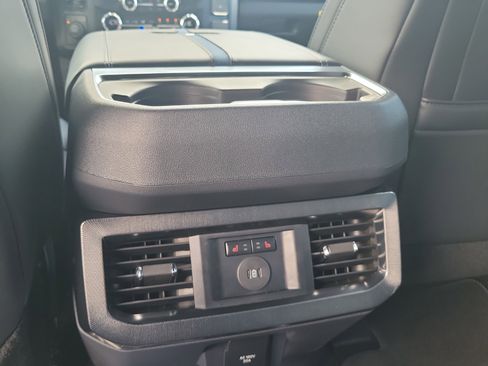 New 2026 Ford F450 Platinum w/ FX4 Off-Road Package image 12