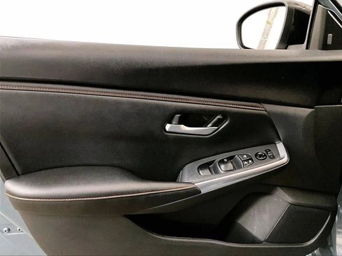 Used 2024 Nissan Sentra SR image 22