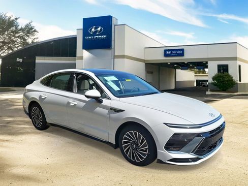 New 2026 Hyundai Sonata Limited FWD image 1