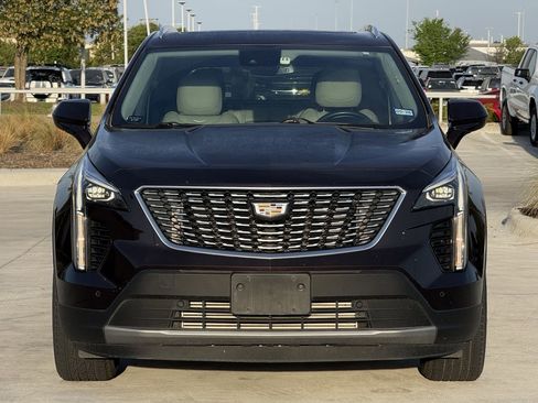 Used 2020 Cadillac XT4 Premium Luxury image 6