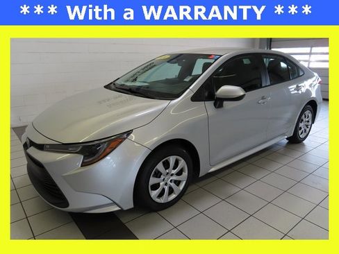 Used 2024 Toyota Corolla LE image 1
