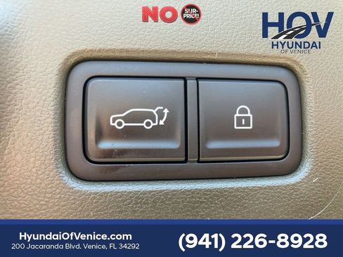 Used 2025 Hyundai Santa Fe Calligraphy FWD image 34