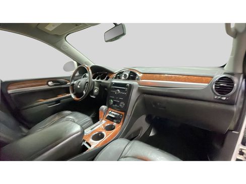 Used 2011 Buick Enclave CXL FWD image 20
