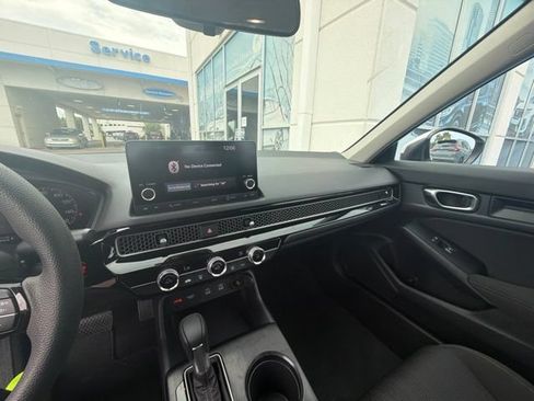 Used 2026 Honda Civic LX image 24