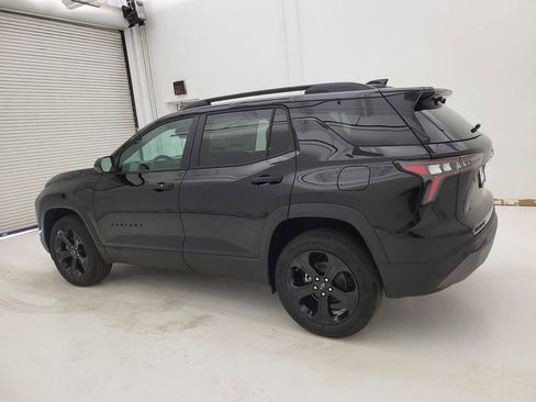 New 2026 Chevrolet Equinox LT w/ Convenience Package II FWD image 17