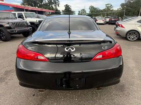 Used 2009 INFINITI G37 Convertible w/ Premium Pkg RWD image 6