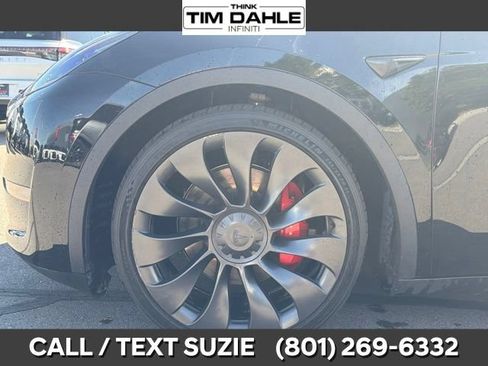 Used 2023 Tesla Model Y Performance AWD/4WD image 6