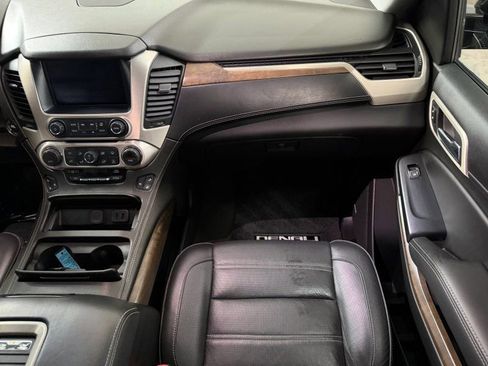 Used 2018 GMC Yukon Denali w/ Denali Ultimate Package image 24