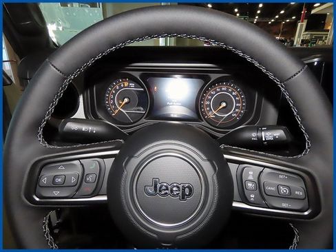 New 2026 Jeep Gladiator Willys image 14