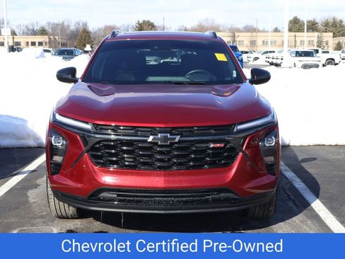 Certified 2024 Chevrolet Trax RS w/ Sunroof Package image 2