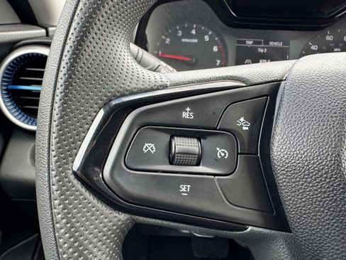 Used 2025 Chevrolet Trax LS w/ LS Convenience Package image 26